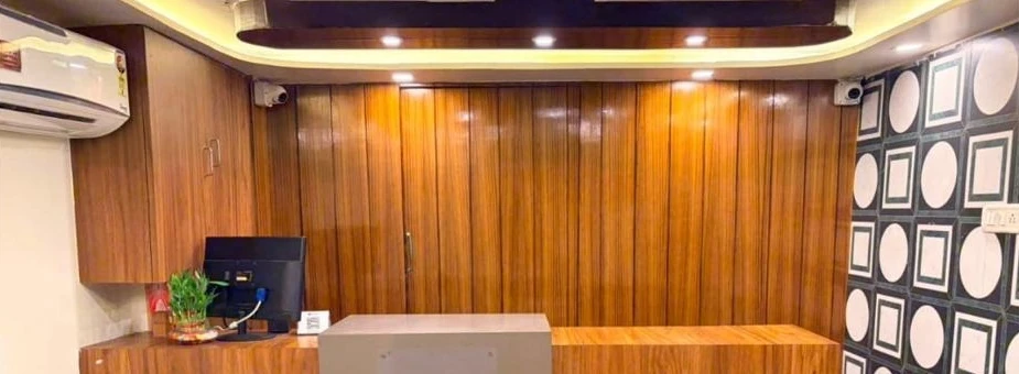 Hotel Royal Regency Reception Desk with Walnut Wood Paneling